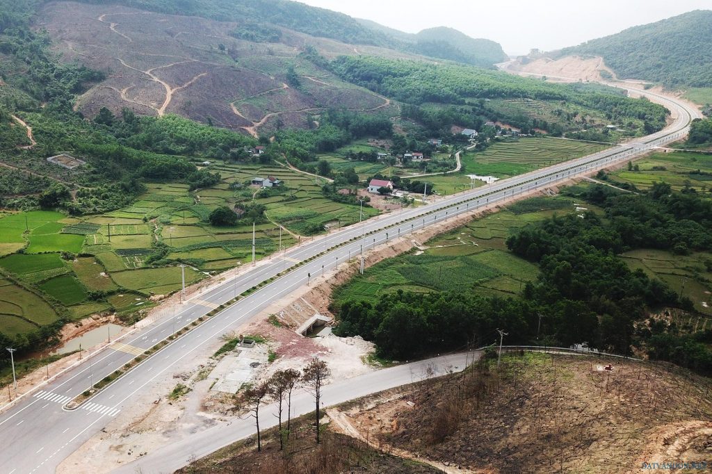 Cao tốc Vân Đồn Móng Cái