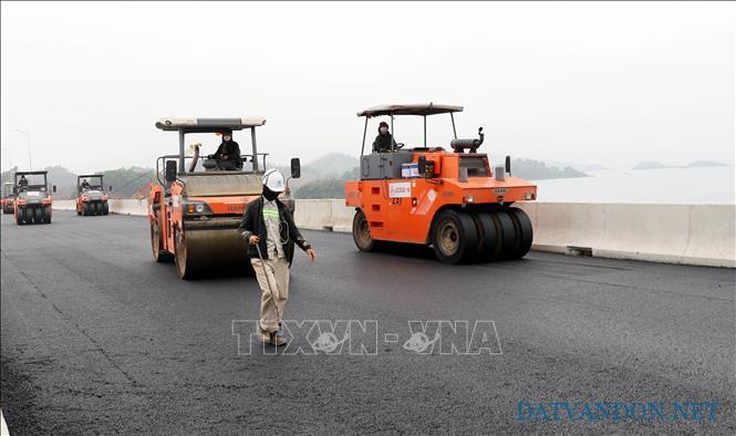Tiến độ cao tốc Vân Đồn Móng Cái 2022